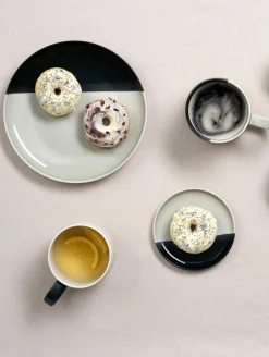 espressotasse, black currant smoothie