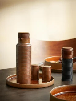 salz-/ pfefferstreuer set, brown